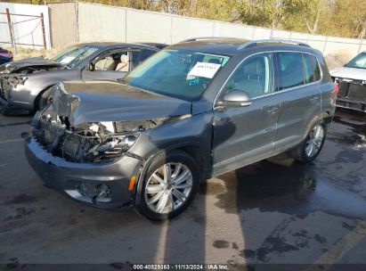 Lot #3035089322 2013 VOLKSWAGEN TIGUAN SE