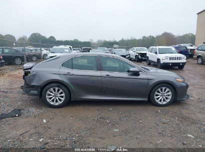 Lot #3031250646 2018 TOYOTA CAMRY LE