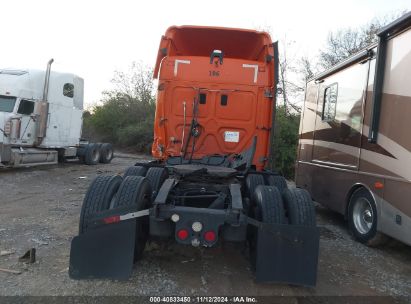 Lot #3037529462 2014 FREIGHTLINER CASCADIA 125