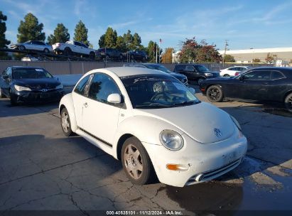 Lot #2992832046 1999 VOLKSWAGEN NEW BEETLE GLS