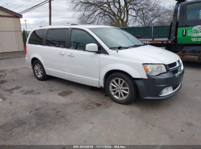 Lot #3005344931 2018 DODGE GRAND CARAVAN SXT