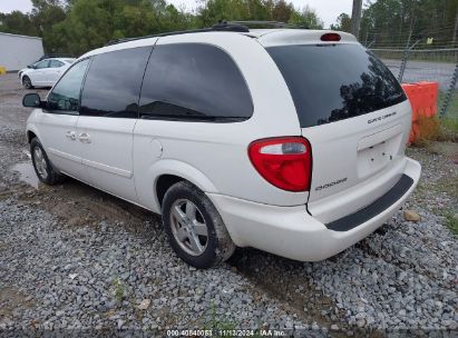 Lot #2992819178 2005 DODGE GRAND CARAVAN SXT