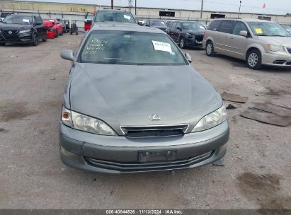 Lot #3035083113 2001 LEXUS ES 300