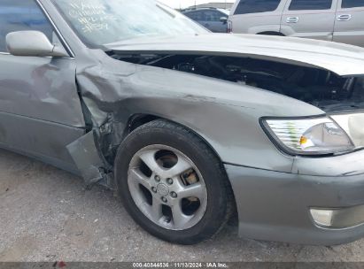 Lot #3035083113 2001 LEXUS ES 300