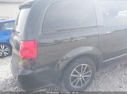 Lot #3031680823 2014 DODGE GRAND CARAVAN SXT