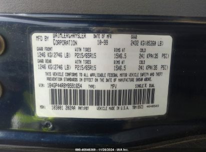 Lot #3007838278 2000 DODGE GRAND CARAVAN SE