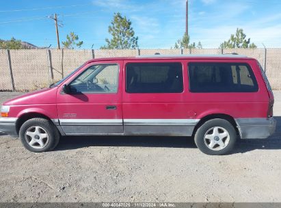 Lot #2992820266 1995 DODGE GRAND CARAVAN SE