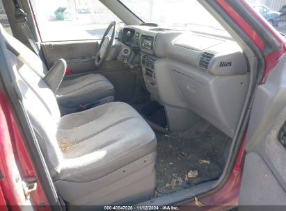 Lot #2992820266 1995 DODGE GRAND CARAVAN SE