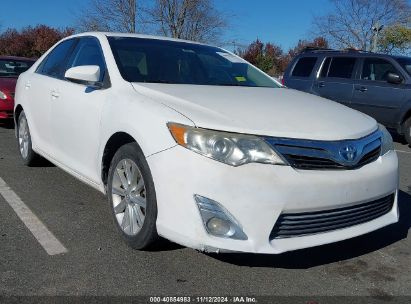 Lot #2992821286 2014 TOYOTA CAMRY HYBRID XLE