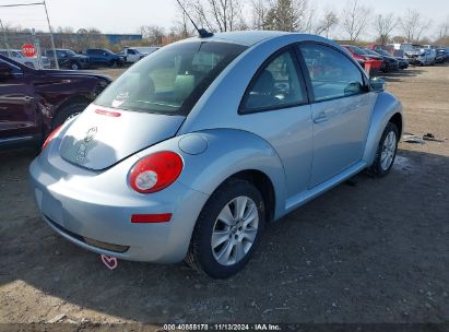 Lot #2996535819 2009 VOLKSWAGEN NEW BEETLE 2.5L