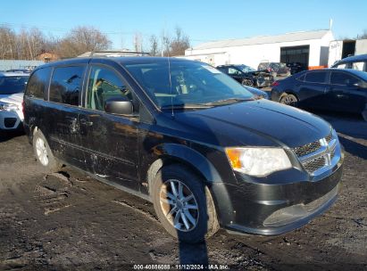 Lot #2992834658 2014 DODGE GRAND CARAVAN SXT