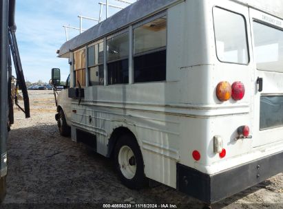 Lot #3037543522 2002 CHEVROLET EXPRESS COMM CUTAWAY