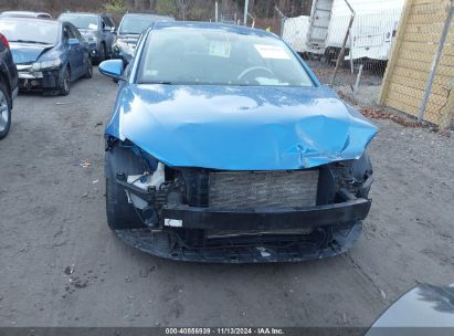 Lot #3052075683 2018 HYUNDAI ELANTRA SEL