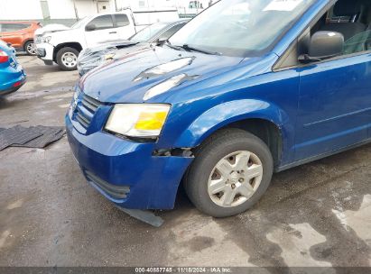 Lot #3020796955 2010 DODGE GRAND CARAVAN SE