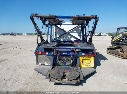 Lot #2992828735 2005 FREIGHTLINER CONVENTIONAL COLUMBIA