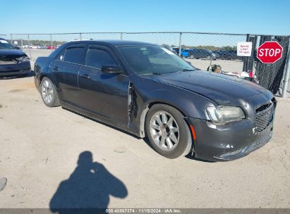 Lot #3053063204 2019 CHRYSLER 300 TOURING