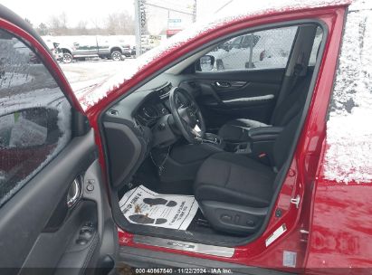 Lot #3035071473 2017 NISSAN ROGUE SV