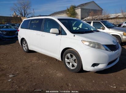 Lot #3035082913 2013 TOYOTA SIENNA LE V6 8 PASSENGER