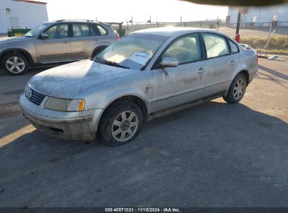 Lot #2992828705 2000 VOLKSWAGEN PASSAT GLS