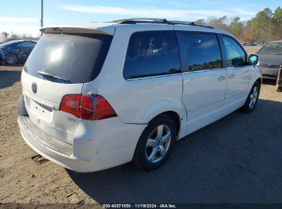 Lot #3037543112 2009 VOLKSWAGEN ROUTAN SEL