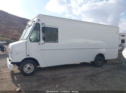 Lot #3056062944 2015 FORD E-350 STRIPPED