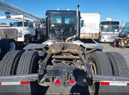 Lot #3037529774 2016 FREIGHTLINER CASCADIA 125