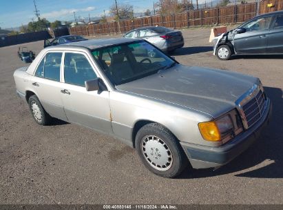 Lot #3053066628 1992 MERCEDES-BENZ 300 E 4MATIC