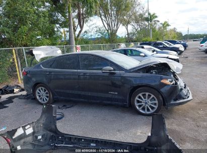 Lot #3034472623 2017 FORD FUSION HYBRID SE