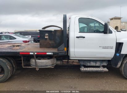 Lot #2992828629 2020 CHEVROLET SILVERADO 6500HD 1WT