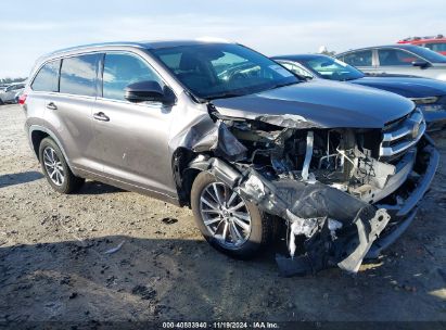 Lot #3035070730 2017 TOYOTA HIGHLANDER XLE