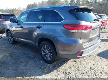 Lot #3035070730 2017 TOYOTA HIGHLANDER XLE