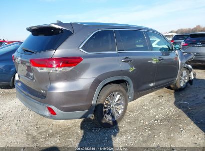 Lot #3035070730 2017 TOYOTA HIGHLANDER XLE