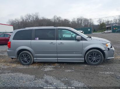 Lot #3005343997 2017 DODGE GRAND CARAVAN SXT