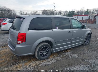 Lot #3005343997 2017 DODGE GRAND CARAVAN SXT