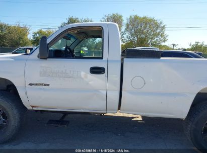 Lot #2991586719 2007 GMC SIERRA 2500HD CLASSIC WORK TRUCK