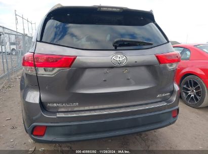 Lot #3036721919 2019 TOYOTA HIGHLANDER XLE