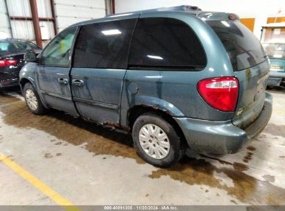 Lot #2992821178 2005 CHRYSLER TOWN & COUNTRY