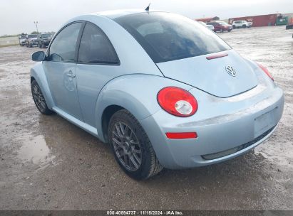 Lot #2992828891 2010 VOLKSWAGEN NEW BEETLE 2.5L FINAL EDITION