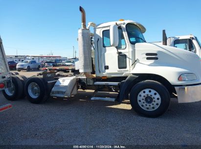 Lot #2997764014 2008 MACK 600 CXU600