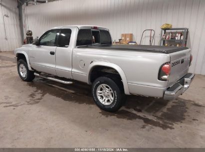 Lot #2997780096 2002 DODGE DAKOTA SLT