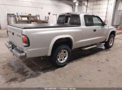 Lot #2997780096 2002 DODGE DAKOTA SLT