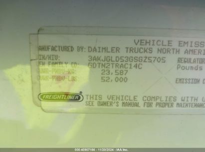 Lot #2995287056 2016 FREIGHTLINER CASCADIA 125