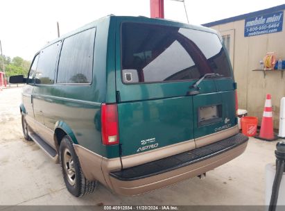 Lot #2995292895 1999 CHEVROLET ASTRO