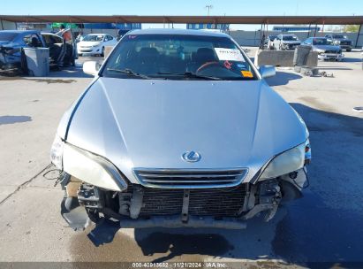 Lot #3056471573 2000 LEXUS ES 300