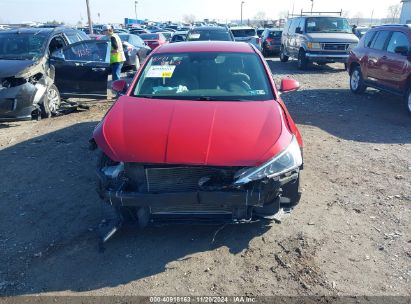 Lot #3035069980 2019 HYUNDAI ELANTRA SEL