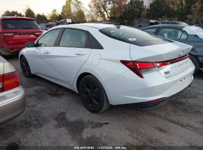 Lot #3048046692 2022 HYUNDAI ELANTRA SEL