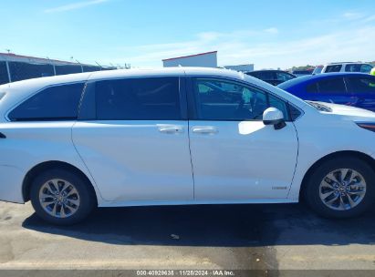 Lot #3034053274 2021 TOYOTA SIENNA LE