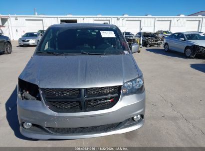 Lot #3034053234 2019 DODGE GRAND CARAVAN SE PLUS