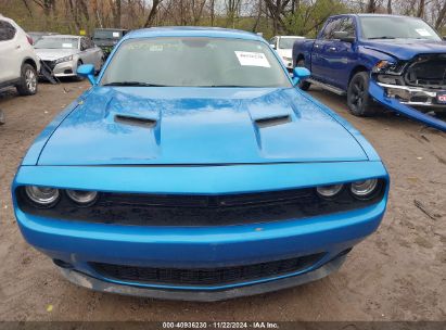 Lot #3034052905 2018 DODGE CHALLENGER SXT