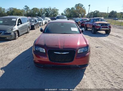 Lot #3034052900 2019 CHRYSLER 300 TOURING